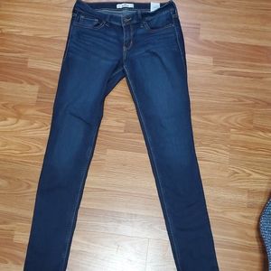 Dark wash Hollister jeans